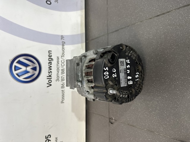 Авто генератор 06K903023B VAG