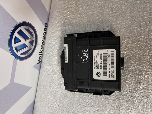 Блок управління акпп 0C8927750BQ VAG