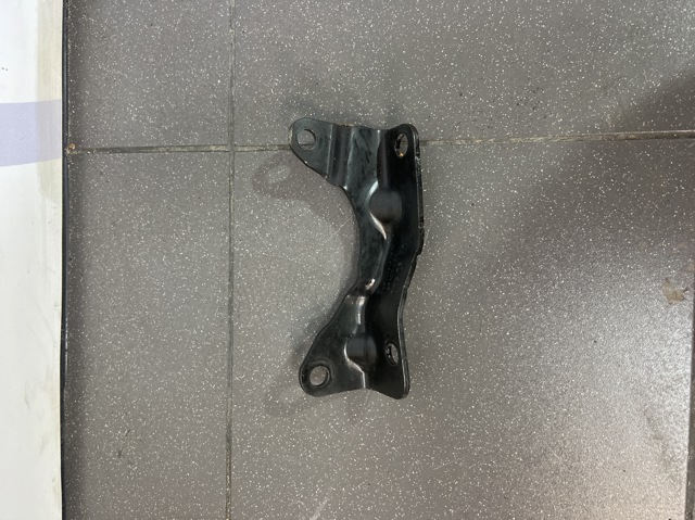 Кріплення коробки передач 0CP409905H VAG