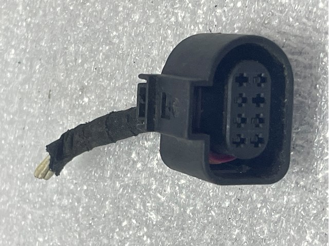 Внутрішній дверний замок 1J0973714 VAG
