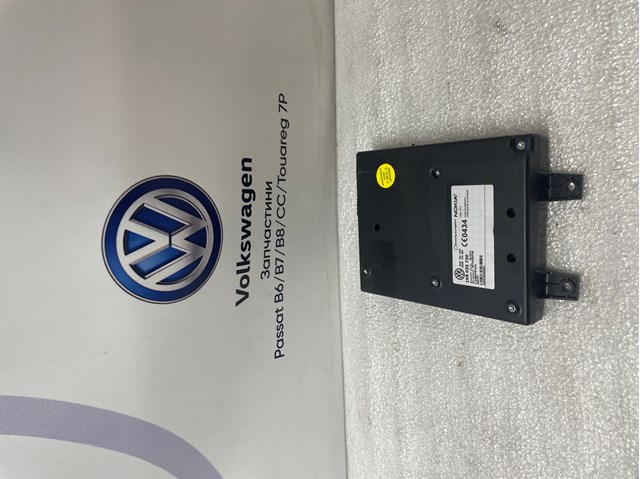 Блок керування Bluetooth 1K8035730 VAG