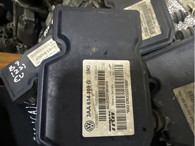 Блок АБС гідравлічний 3AA614109G VAG