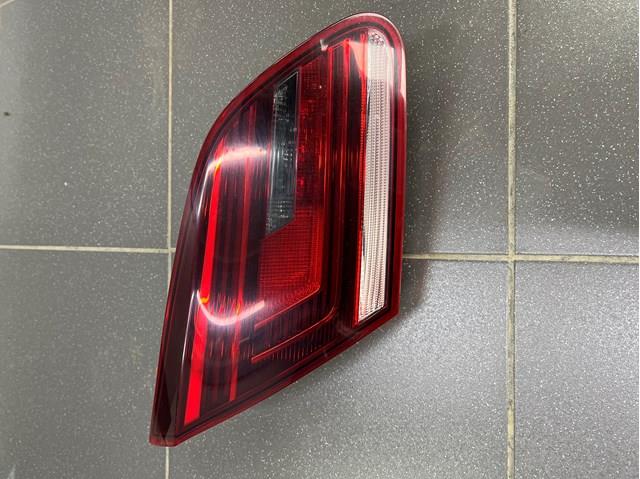 Задня ліва внутрішня фара 3C8945307R VAG