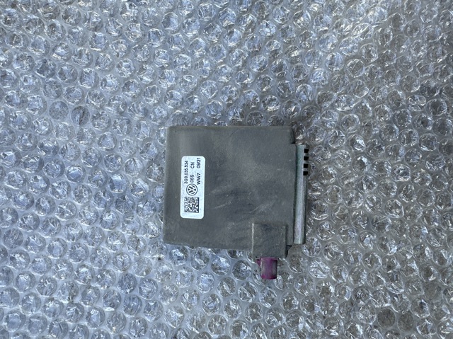 Антена GPS 3G9035534 VAG