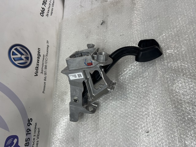 Педаль гальма 4M1723117B VAG