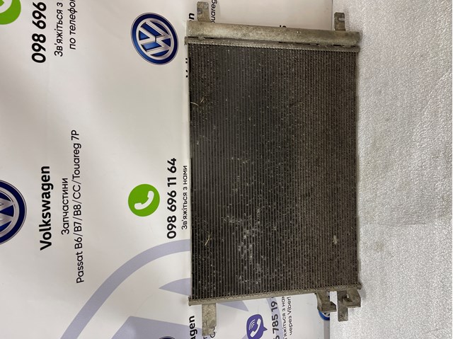 Радіатор системи охолодження кондиціонера Audi Q3