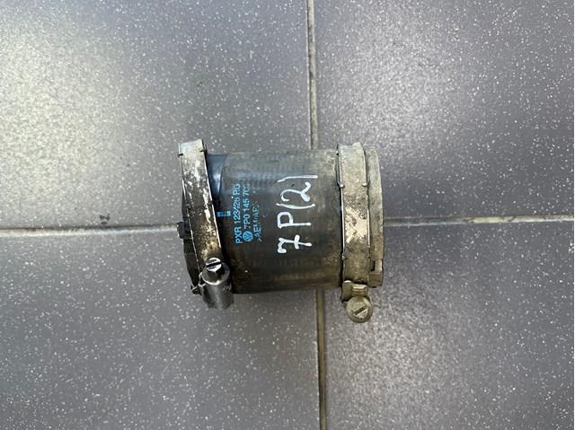 Дросельний патрубок 7P0145709 VAG