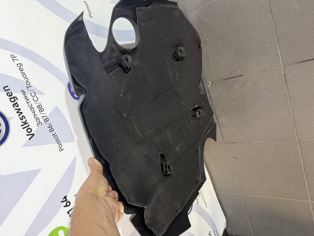 Кришка двигуна декоративна 7PP103925D PORSCHE