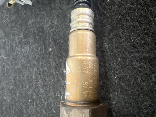 Лямбда зонд, датчик кисню до каталізатора 8V0906262D VAG