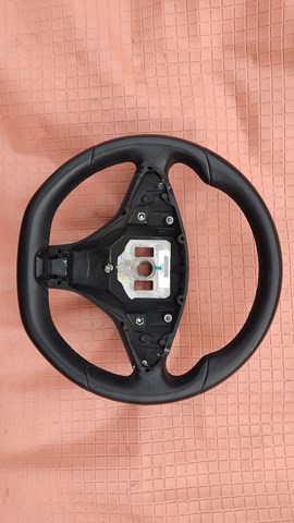 Руль 100527900E TESLA
