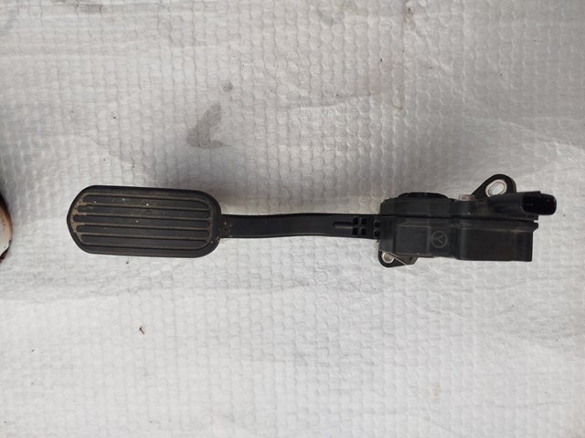 Педаль газу (акселератора) 7811047050 TOYOTA
