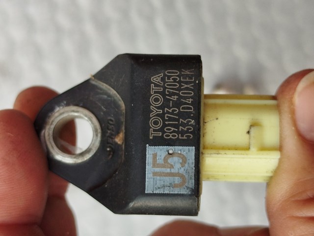 Датчик Ейрбег передній 8917347050 TOYOTA