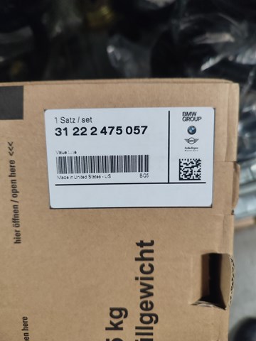 Підшипник в зборі з маточиною передній 31222475057 BMW