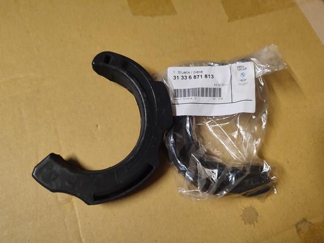 Проставка (гумове кільце) пружини передньої, нижня 31336871813 BMW