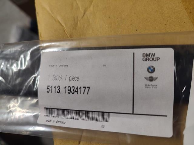 Накладка передніх дверей 51131934177 BMW