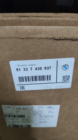 Скло передніх дверей, лівих 51337430937 BMW
