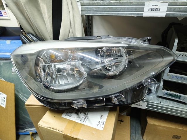 Права блок фара 63117229672 BMW