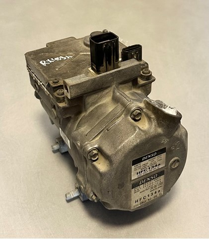 Компресор системи кондиціювання 0420000231 DENSO