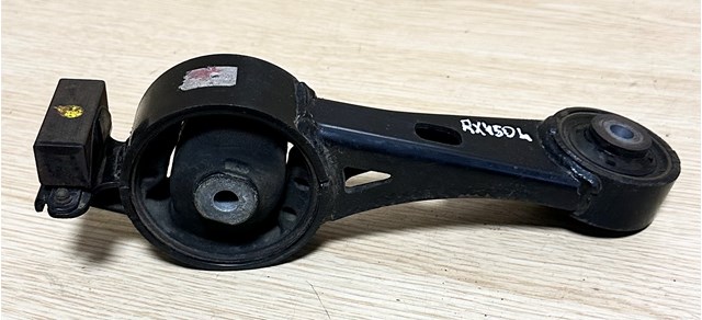 Подушка (опора) двигуна, права верхня 1236331070 TOYOTA