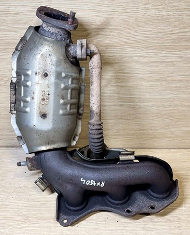 Колектор випускний, правий 1714031410 TOYOTA