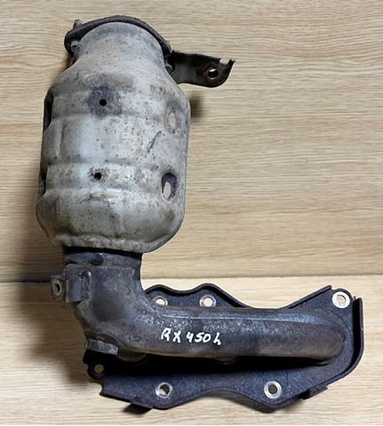 Колектор випускний, лівий 1715031380 TOYOTA