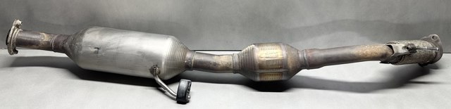 Глушник передній 17410F0020 TOYOTA
