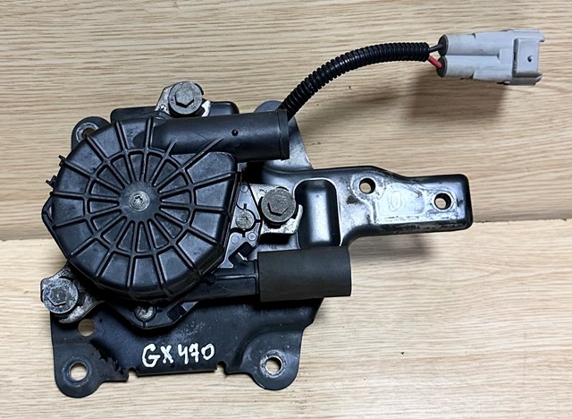 Компресор 176000F010 TOYOTA