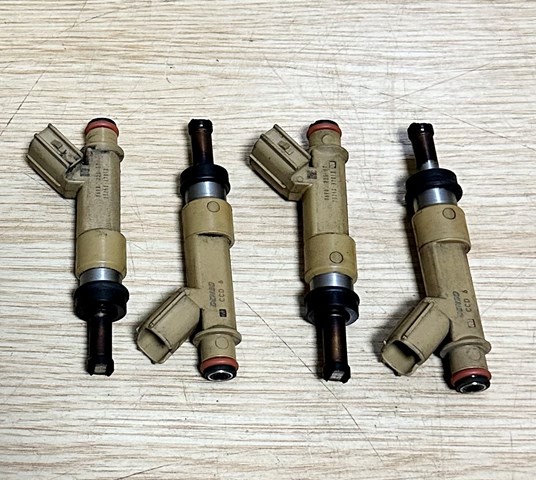 Форсунка інжектора 2320939146 TOYOTA
