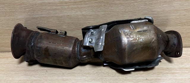 Каталітичний нейтралізатор відпрацьованих газів 2505136280 TOYOTA