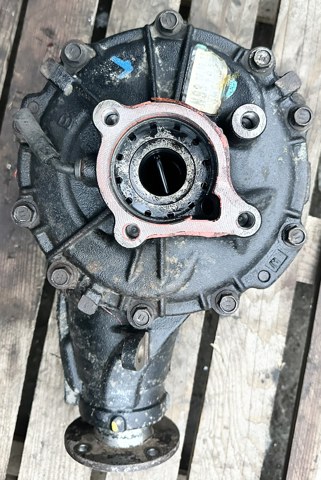 Редуктор колісний моста переднього 411103D420 TOYOTA