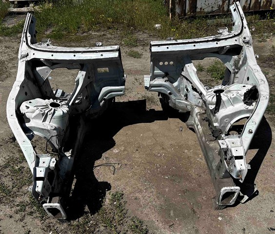Лонжерон рами передній лівий 41117174281 BMW