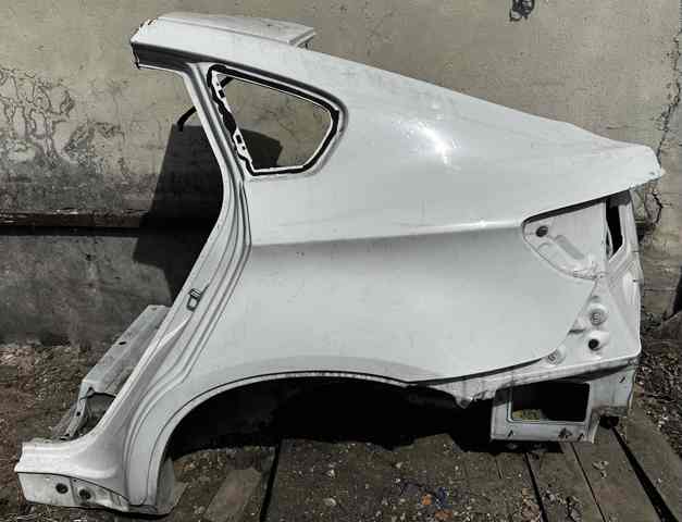 Крило заднє ліве 41217182715 BMW