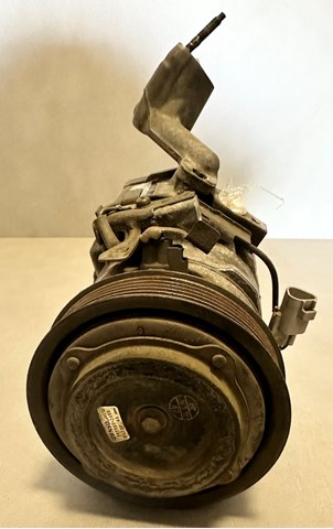 Компресор холодоагенту 4472203276 TOYOTA