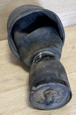 Пневмоподушка задня 4809035011 TOYOTA