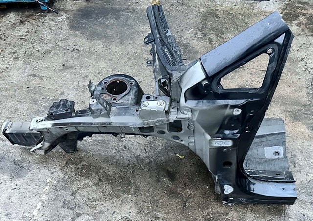 Панель бризковика моторного відсіку, ліва 5370248040 TOYOTA