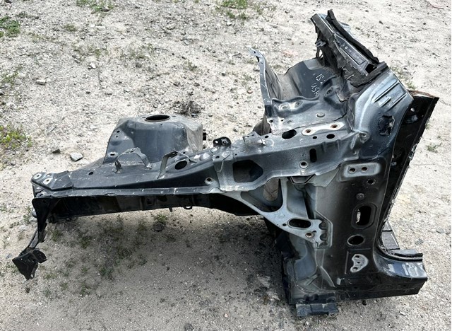 Панель бризковика моторного відсіку, ліва 5370253090 TOYOTA