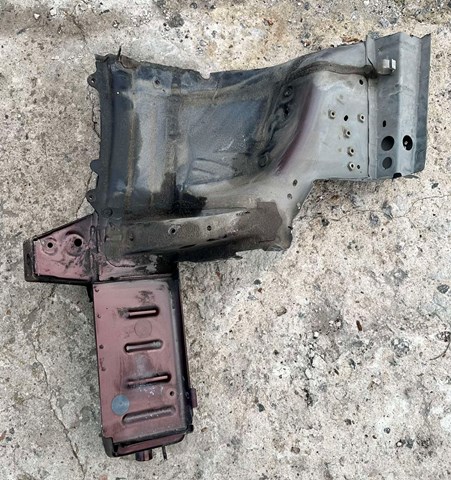 Лонжерон рами передній правий 5702748900 TOYOTA