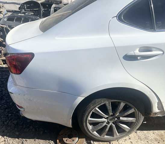 Крило праве заднє 6161153040 TOYOTA