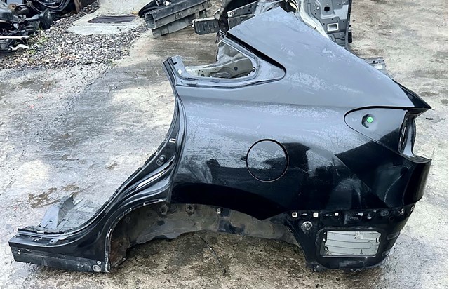 Бічна частина задня ліва 6161248101 TOYOTA