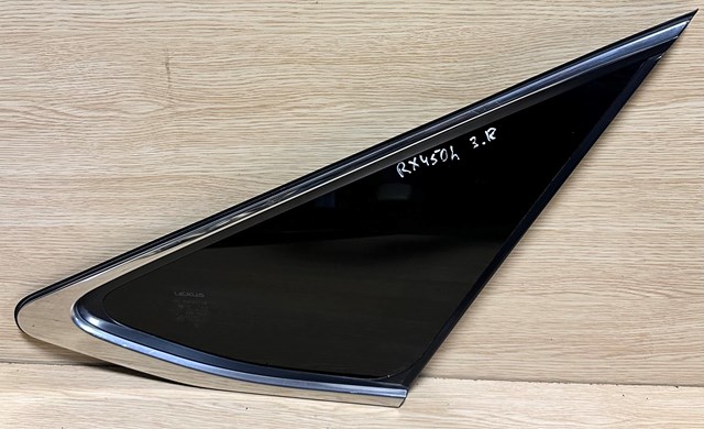 Скло багажного відсіку, праве 6271048210 TOYOTA