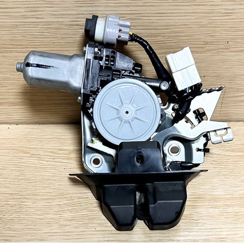 6465030060 Toyota