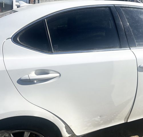 Двері задні в зборі 6700353061 TOYOTA