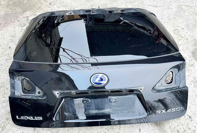 Двері багажника 6700548611 TOYOTA