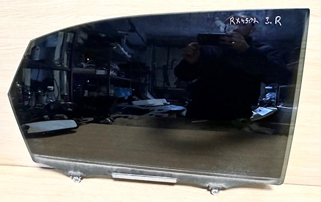 Вікно задніх дверей 6810348100 TOYOTA
