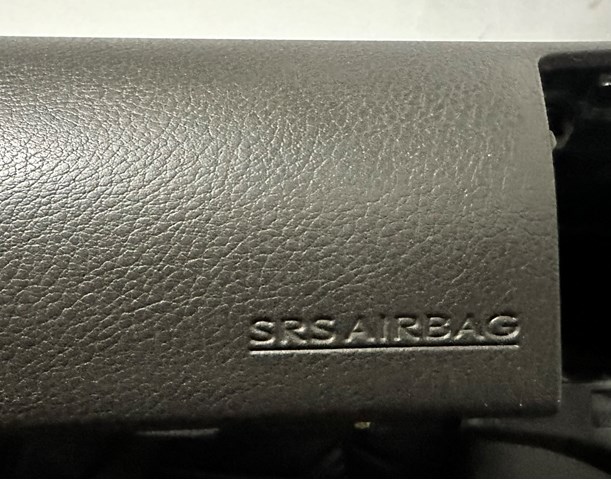 Подушка безпеки бокова 7396048060 TOYOTA