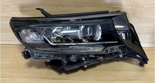 Фара основна права 8114560S00 TOYOTA