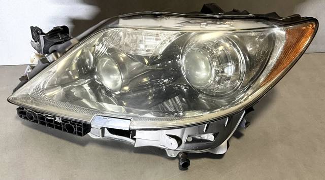 Фара ліва 8118550300 TOYOTA