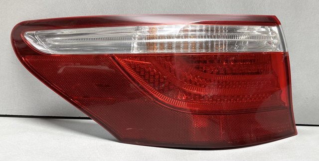 Ліхтар задній лівий, зовнішній 8156150160 TOYOTA