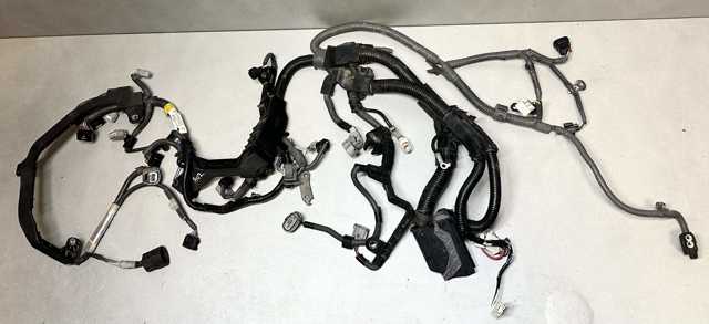 Джгут проводів моторного відсіку 8212106C90 TOYOTA