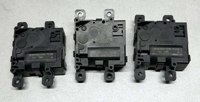 Мотор заслінки печі 871060E120 TOYOTA